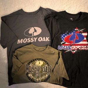 3 Mens size Small Mossy Oak T-shirts